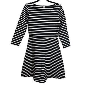 Old Navy black & white stripe fit & flair scoop neck dress S